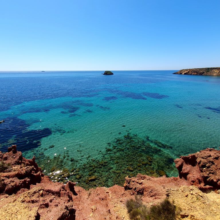 Av. Pedro López Meca The path of colorful contrasts ImpressionS