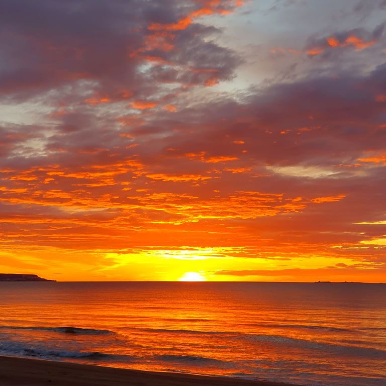 What would the Sky be without CloudS ? Perhaps BorinG ?
