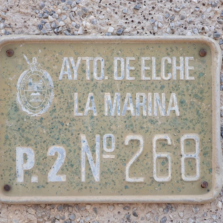 Beach Barrack Plots even have House NumberS