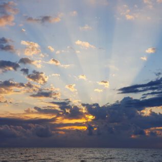 What would the Sky be without CloudS ? Perhaps BorinG ?