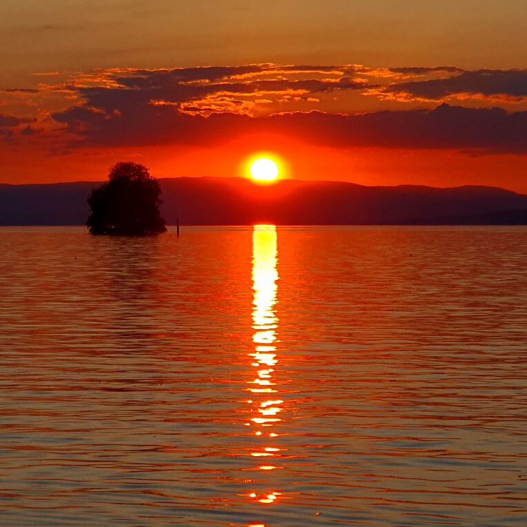 Does everything have an End or is the Present the BeginninG ?